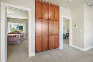 210 Bellerive Dr, Eagle Point, OR 97524 - Photo 31