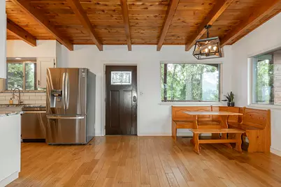 2931 Harbeck Road, Grants Pass, OR 97527 - Photo 9