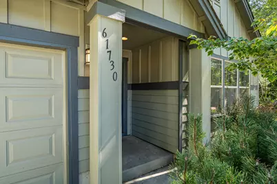 61730 Joan Court, Bend, OR 97702 - Photo 3