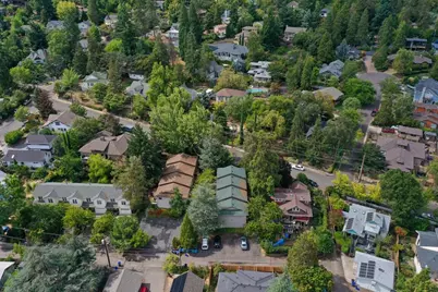 330 High Street #1-4, Ashland, OR 97520 - Photo 9