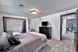 2435 Lindley St Way, Klamath Falls, OR 97601 - Photo 37