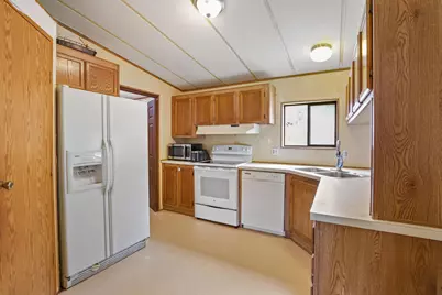 301 Robmar Lane, Grants Pass, OR 97527 - Photo 11