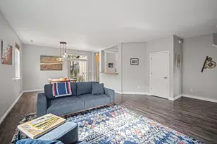 19603 Greatwood Loop, Bend, OR 97702 - Photo 9