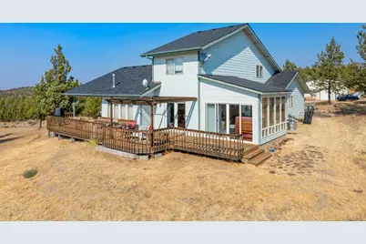 1925 NE Loucks Road, Madras, OR 97741 - Photo 9