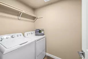 3482 NW 7th St, Redmond, OR 97756 - Photo 13