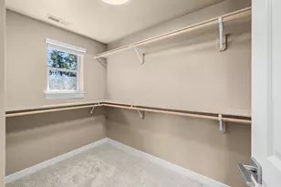 3482 NW 7th St, Redmond, OR 97756 - Photo 5