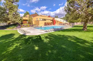 1850 Redtail Hawk Dr, Redmond, OR 97756 - Photo 25