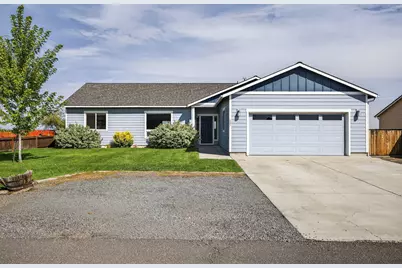 625 E A Street, Culver, OR 97734 - Photo 1