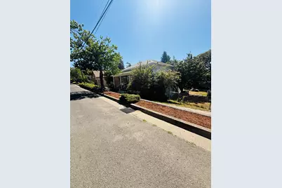 711 N Main Street, Brownsville, OR 97327 - Photo 31