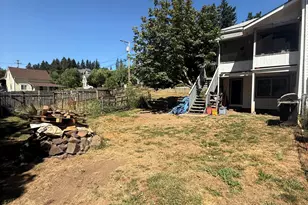 711 N Main St, Brownsville, OR 97327 - Photo 29