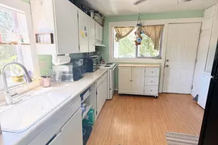 711 N Main St, Brownsville, OR 97327 - Photo 11