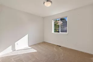 1087 NE Crista Ct, Prineville, OR 97754 - Photo 17