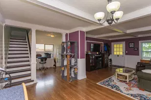 854 W 2nd St, Medford, OR 97501 - Photo 7