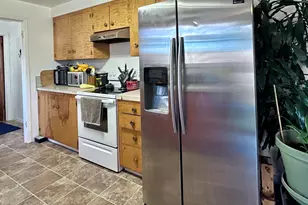 2400 Redwood Dr, Klamath Falls, OR 97601 - Photo 9