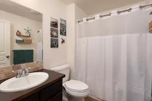 2807 NE Spring Water Pl, Bend, OR 97701 - Photo 13