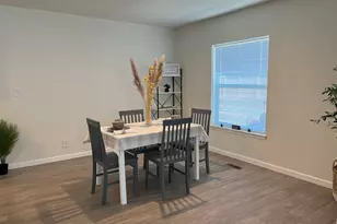 300 Luman Rd, Phoenix, OR 97535 - Photo 7