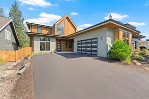 2234 NW Reserve Camp Ct, Bend, OR 97703 - Photo 3