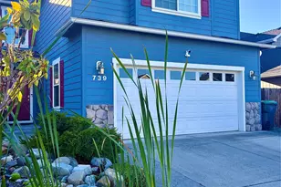 739 Spring Valley Dr, Medford, OR 97501 - Photo 3