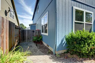 739 Spring Valley Dr, Medford, OR 97501 - Photo 45