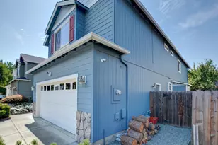 739 Spring Valley Dr, Medford, OR 97501 - Photo 7