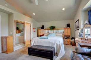 739 Spring Valley Dr, Medford, OR 97501 - Photo 29