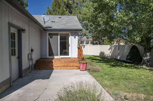 498 N Wheeler Loop, Sisters, OR 97759 - Photo 21