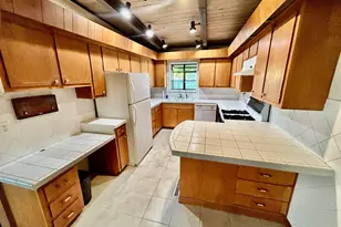 2864 Griffin Creek Rd, Medford, OR 97501 - Photo 13