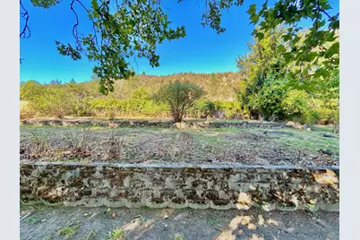 2864 Griffin Creek Road, Medford, OR 97501 - Photo 25