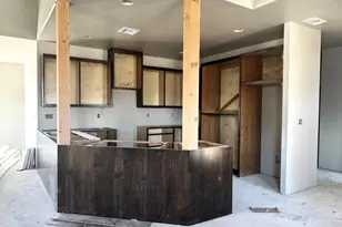 1322 Orchard Home Dr, Medford, OR 97501 - Photo 11