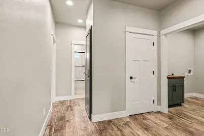 1322 Orchard Home Drive, Medford, OR 97501 - Photo 33