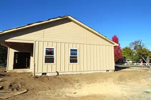 1322 Orchard Home Dr, Medford, OR 97501 - Photo 15