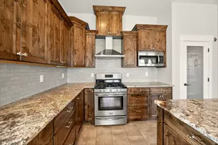 3371 Annapolis Dr, Medford, OR 97504 - Photo 25