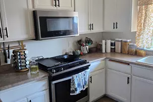 3885 Avenue C, White City, OR 97503 - Photo 13