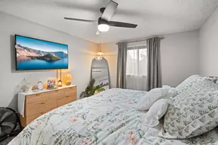 2587 Hawaiian Ave, Medford, OR 97504 - Photo 21