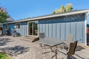 2228 SW Stonehedge Ct, Redmond, OR 97756 - Photo 31