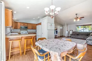 2228 SW Stonehedge Ct, Redmond, OR 97756 - Photo 13