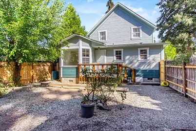 238 Gilbert Avenue, Glendale, OR 97442 - Photo 1