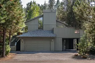 17717 Quelah Ln, Sunriver, OR 97707 - Photo 1