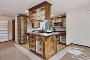 67439 Hwy 20, Bend, OR 97703 - Photo 37