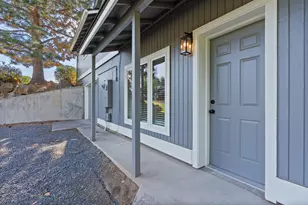 63673 Boyd Acres Rd, Bend, OR 97701 - Photo 25