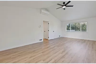 63673 Boyd Acres Road, Bend, OR 97701 - Photo 21