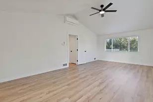 63673 Boyd Acres Rd, Bend, OR 97701 - Photo 21