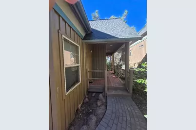 4673 Marsh Hawk Drive, Klamath Falls, OR 97601 - Photo 5