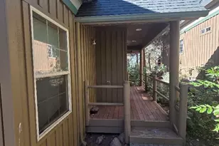 4673 Marsh Hawk Dr, Klamath Falls, OR 97601 - Photo 5