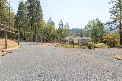 280 Naturescape Rd, Grants Pass, OR 97527 - Photo 39