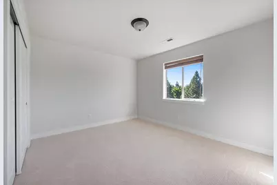 113 NW Outlook Vista Drive, Bend, OR 97703 - Photo 31