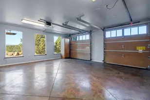 7950 NW Grubstake Way, Redmond, OR 97756 - Photo 29