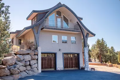 7950 NW Grubstake Way, Redmond, OR 97756 - Photo 35