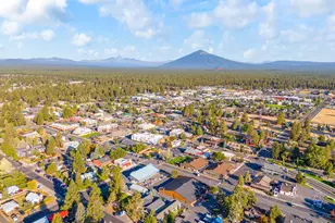 657 S Fir St, Sisters, OR 97759 - Photo 37