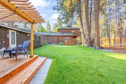 657 S Fir Street, Sisters, OR 97759 - Photo 29